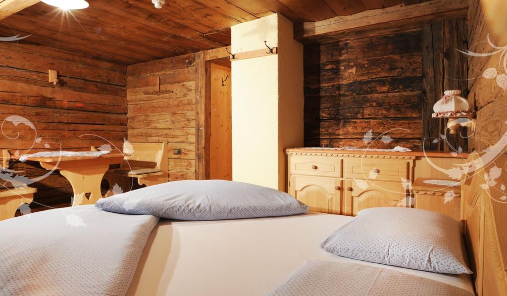 Glinzhof Mountain Natur Resort Agriturismo San Candido Rom bilde
