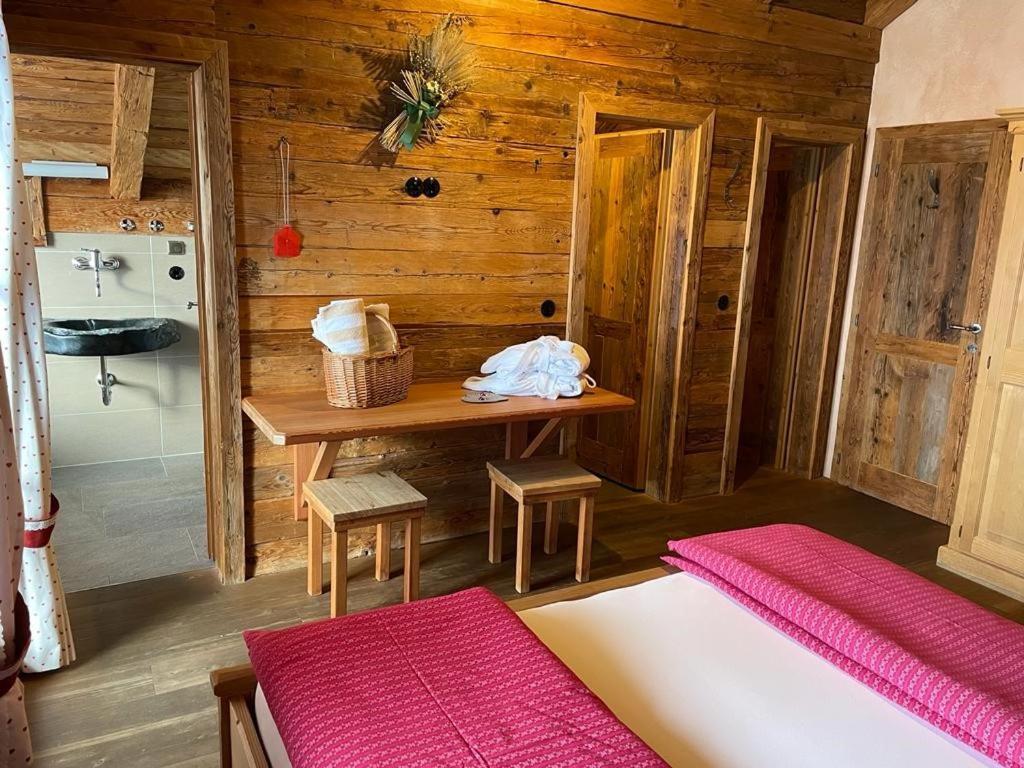 Glinzhof Mountain Natur Resort Agriturismo San Candido Eksteriør bilde