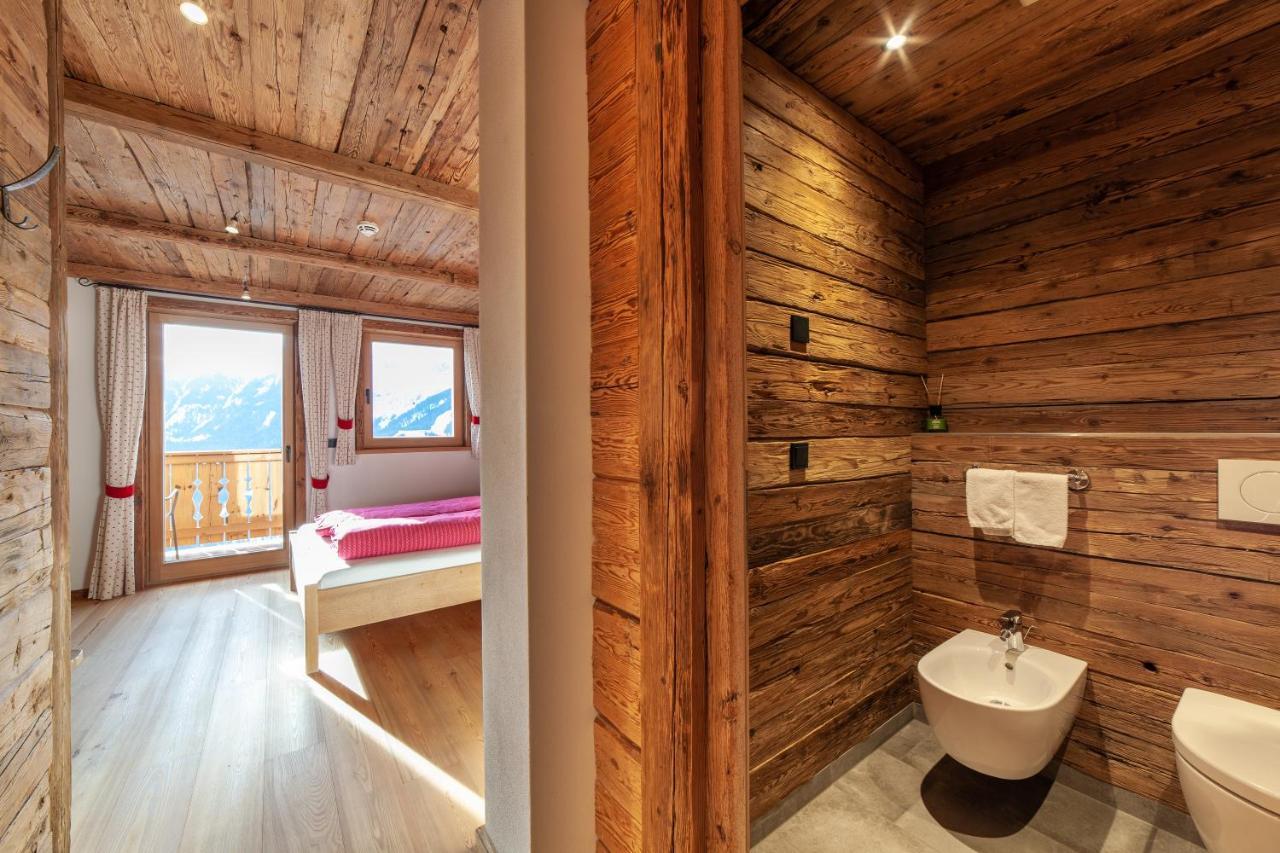 Glinzhof Mountain Natur Resort Agriturismo San Candido Eksteriør bilde
