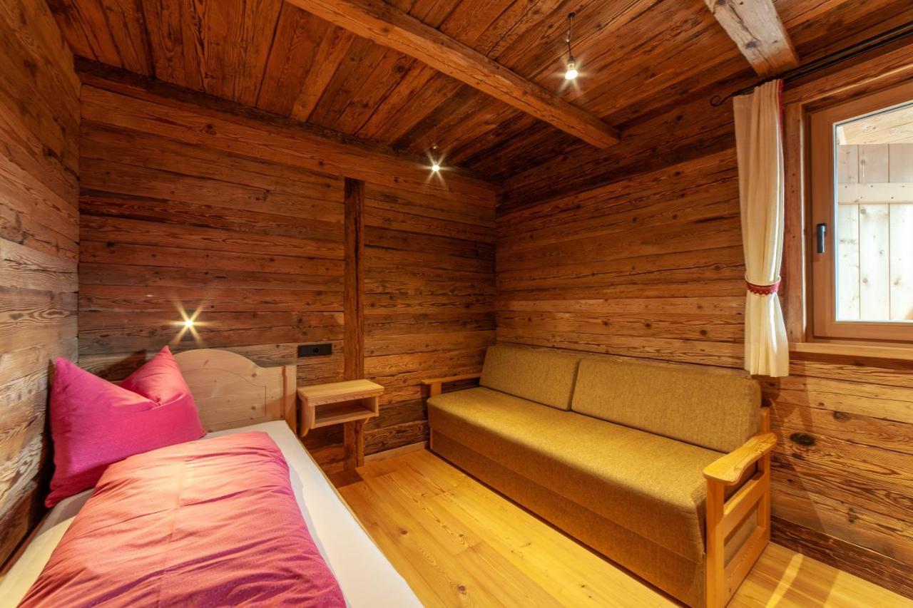 Glinzhof Mountain Natur Resort Agriturismo San Candido Eksteriør bilde