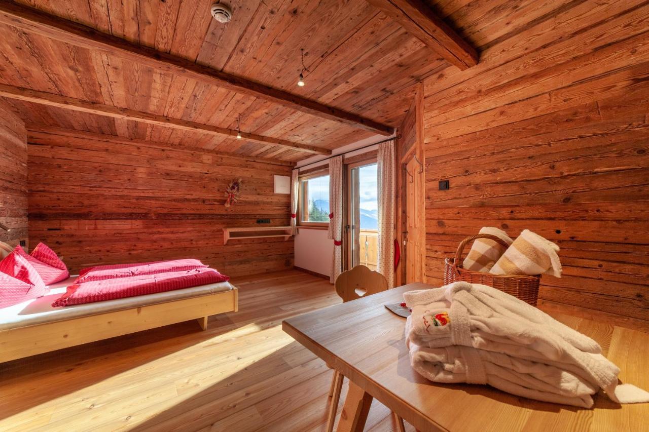 Glinzhof Mountain Natur Resort Agriturismo San Candido Eksteriør bilde