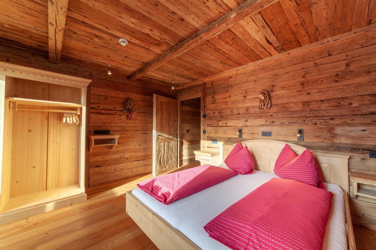 Glinzhof Mountain Natur Resort Agriturismo San Candido Eksteriør bilde