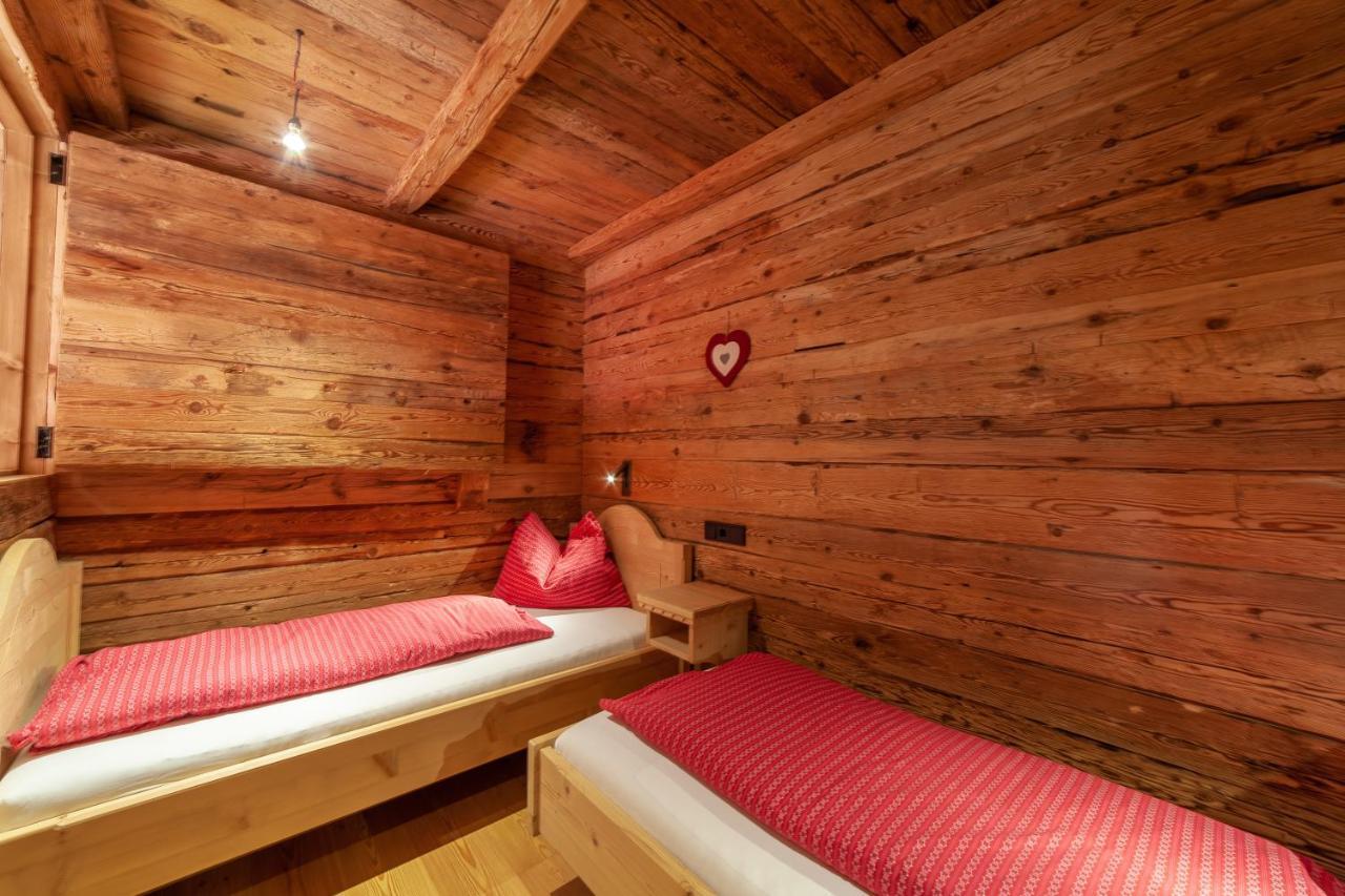 Glinzhof Mountain Natur Resort Agriturismo San Candido Eksteriør bilde