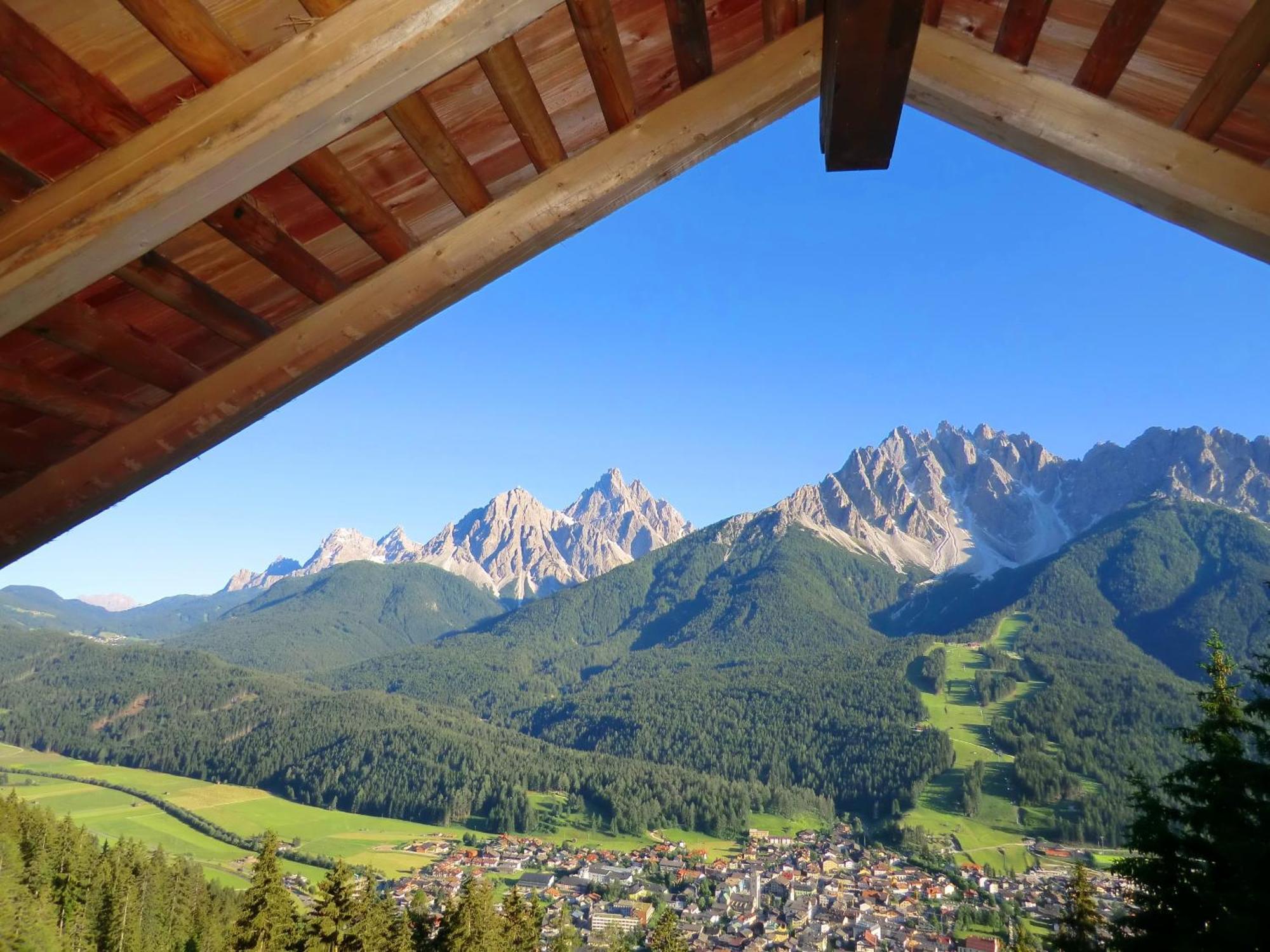 Glinzhof Mountain Natur Resort Agriturismo San Candido Eksteriør bilde