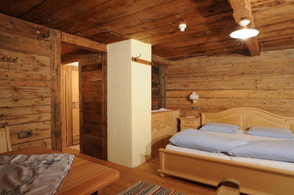 Glinzhof Mountain Natur Resort Agriturismo San Candido Eksteriør bilde
