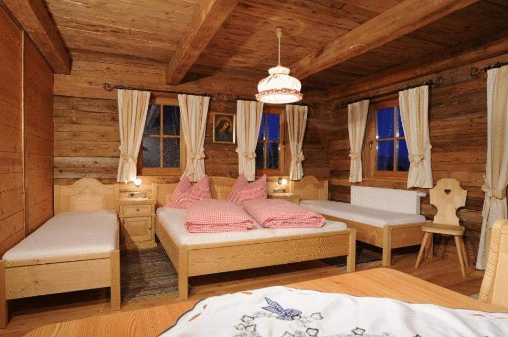Glinzhof Mountain Natur Resort Agriturismo San Candido Eksteriør bilde